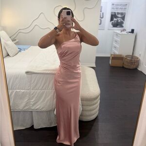 Chic One-Shoulder Satin Dress in Blush